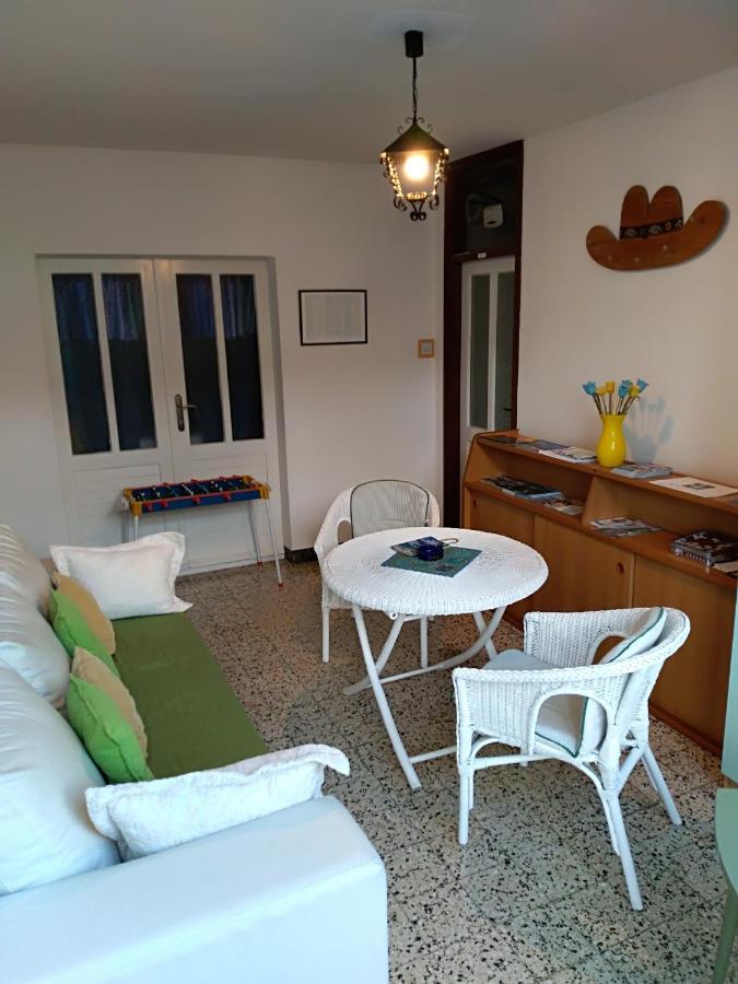 With A Parking Space - 6784 Appartement Makarska